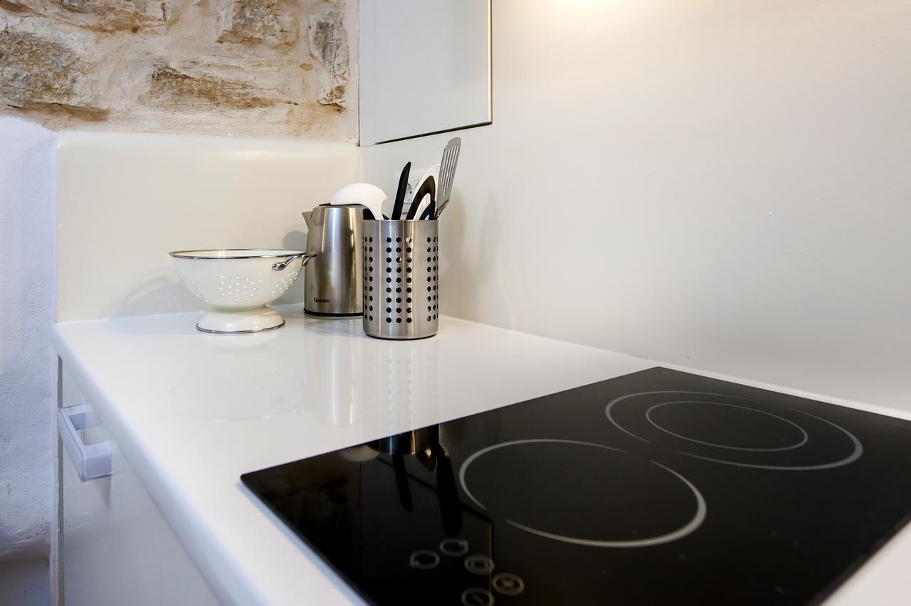 Luna Rooms And Studios Rovinj Bagian luar foto